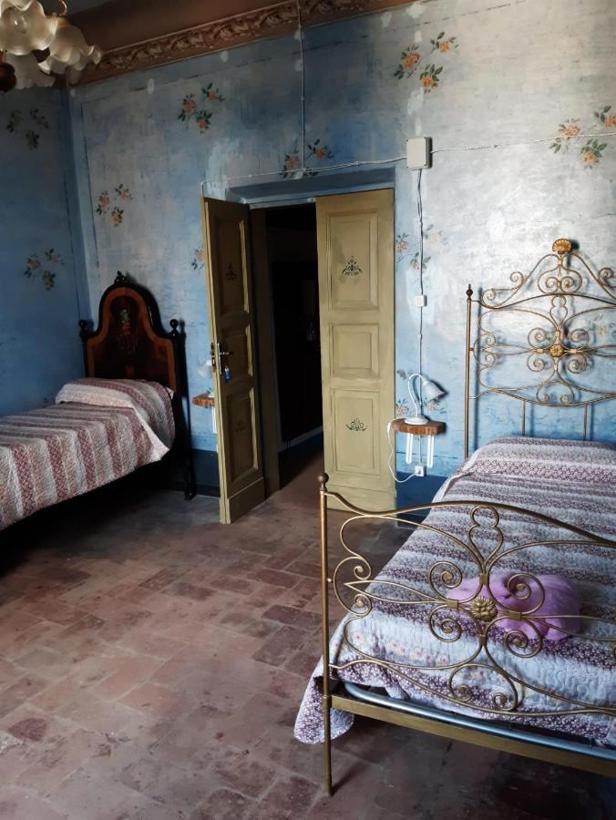 דירות Castelplanio Palazzo Tuemi מראה חיצוני תמונה
