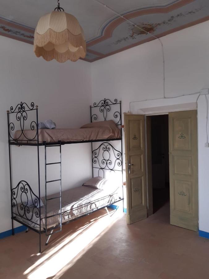 דירות Castelplanio Palazzo Tuemi מראה חיצוני תמונה