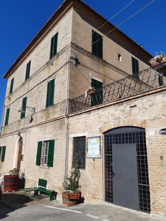 דירות Castelplanio Palazzo Tuemi מראה חיצוני תמונה