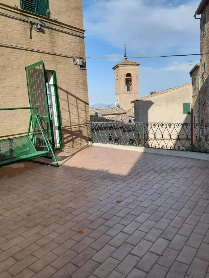 דירות Castelplanio Palazzo Tuemi מראה חיצוני תמונה